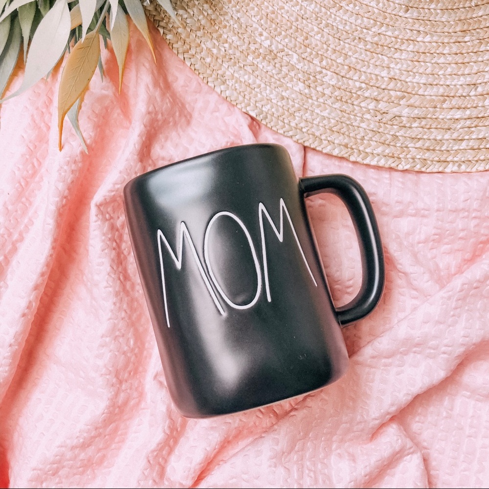 Rae Dunn Mom Black Mug